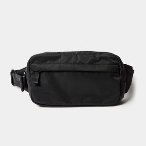 Aritzia Fanny pack/waist pack